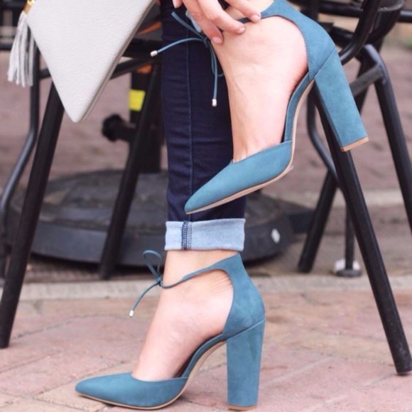 steve madden pamperd lace up pump